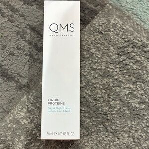 Liquid Proteins Day & Night Lotion -